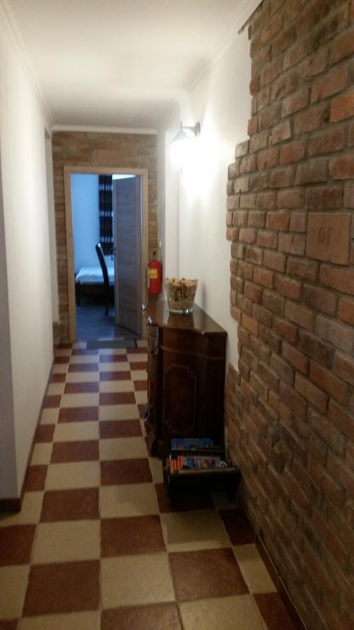 Ferienwohnung Sommelierka Valtice Exterior foto